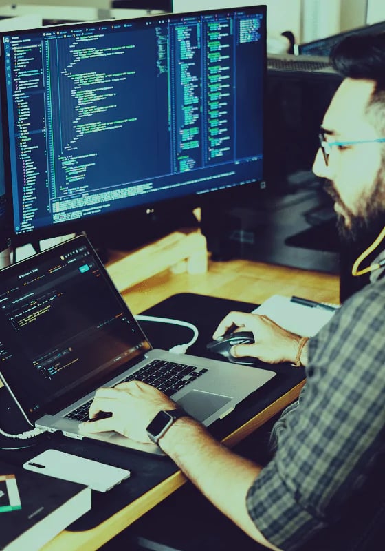 Java, Python, C++, PHP Developer salaries: how much can they earn?