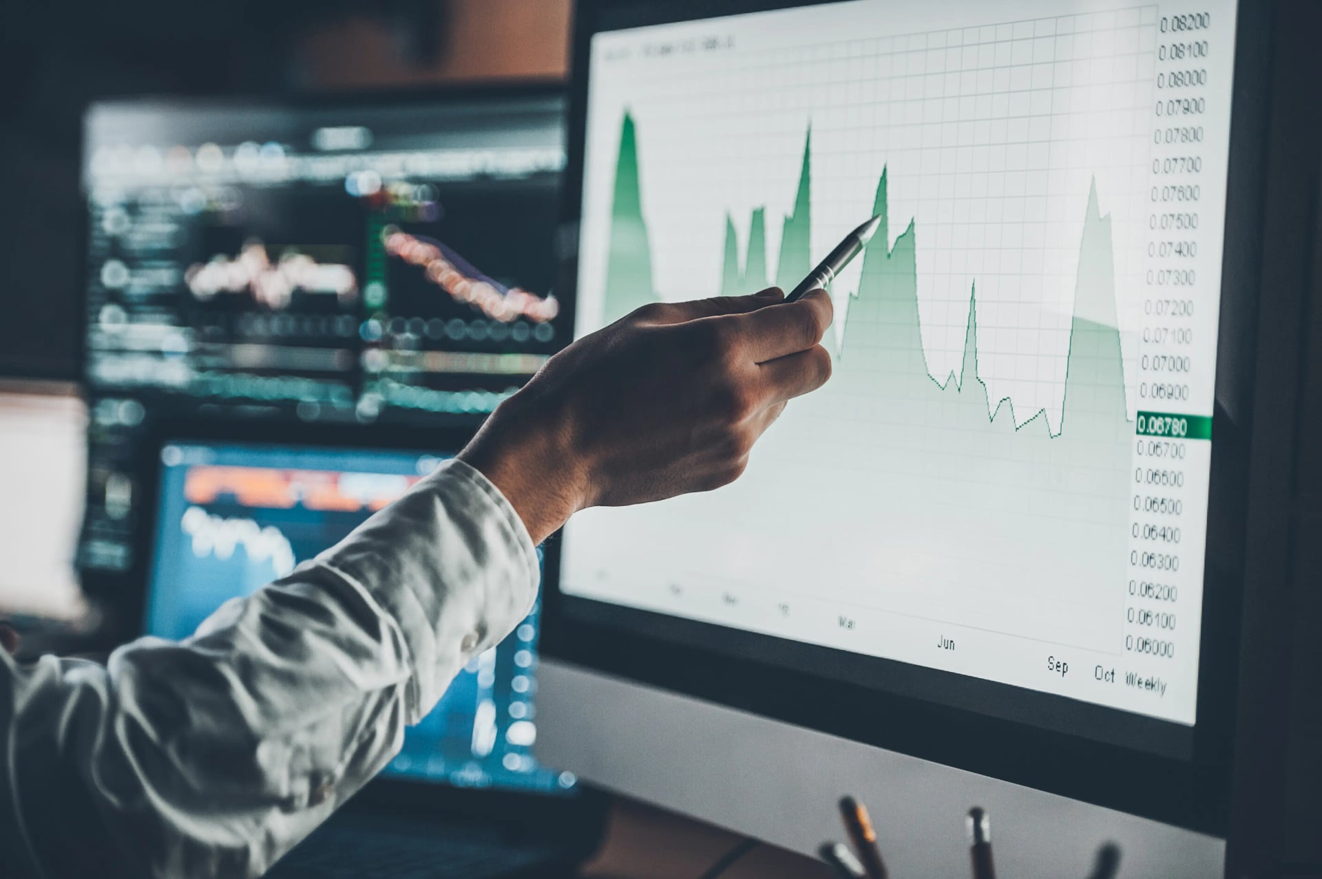 The financial job market under pressure to deliver efficiency - what are employers looking for today?