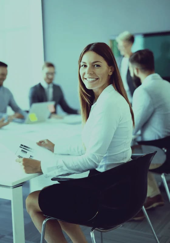 Kobiety w finansach – silniejsze niż przed pandemią, ale wciąż za mało cenione
